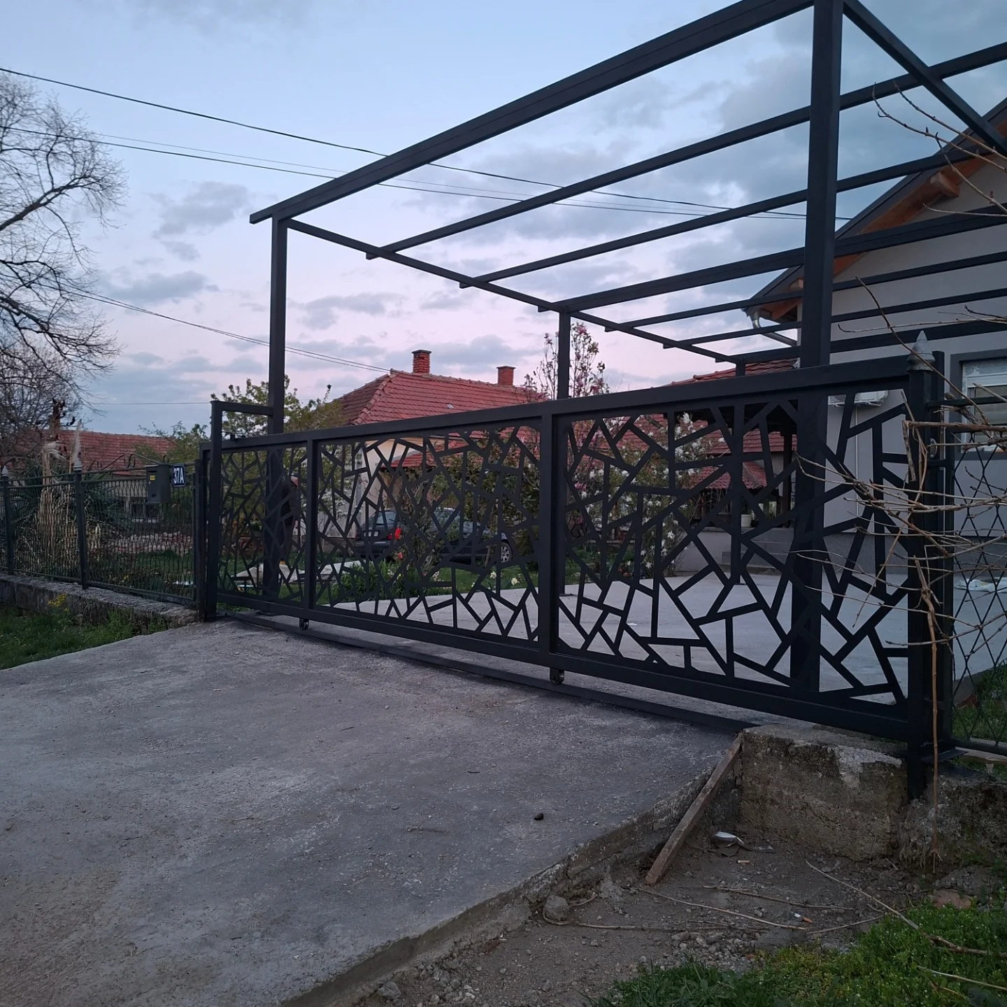 AD-Metal izvedeni rad